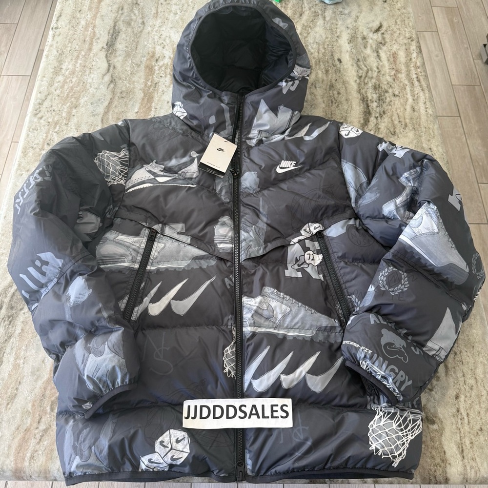 Nike Jacket Bold School Windrunner FZ2288-045 Storm Fit Puffer Hooded Men’s Lrg